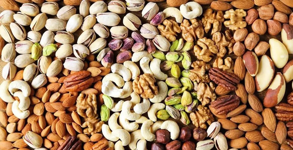 dry-fruits-suppliers-in-UAE copy